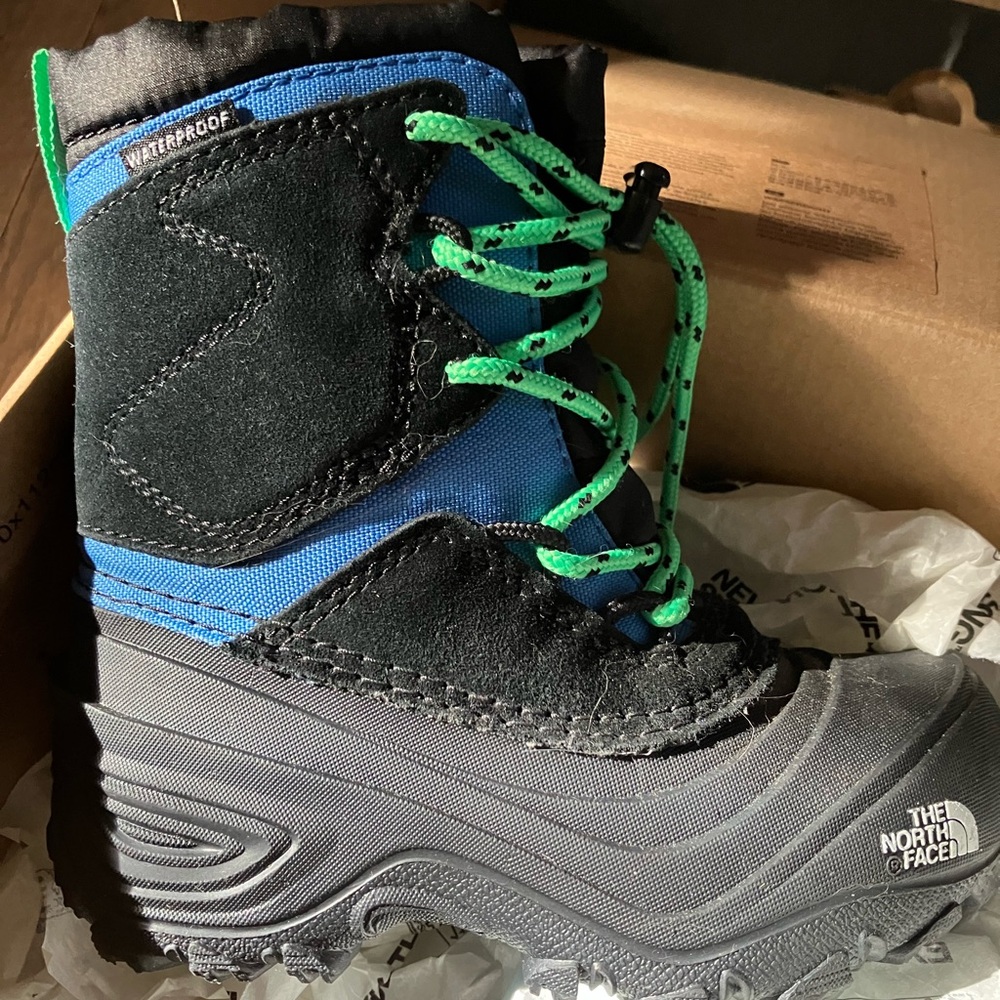 The North Face Kids Black and Blue Snow Boots Size 10 Toddler
